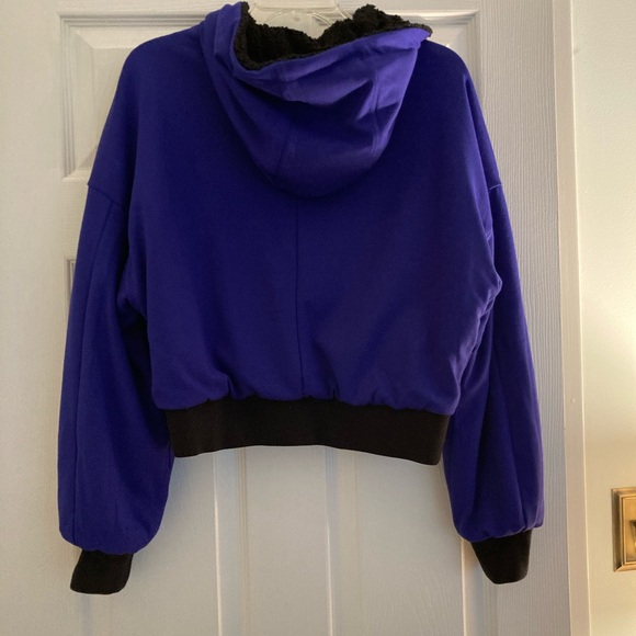 Fabletics Crop Zip Up Sweatshirt/Jacket, Reversible, Size S - Picture 3 of 8